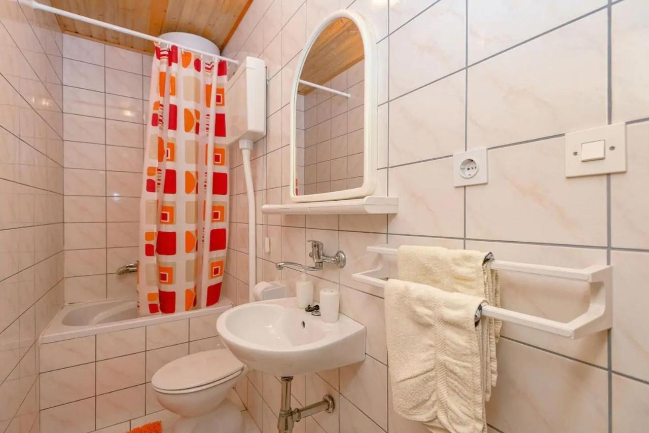 Holiday House With A Parking Space Svirce, Hvar - 17682 Vrbanj Exterior photo
